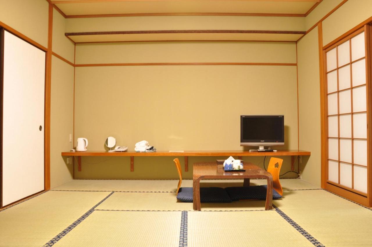 Fuji Hokin Kaikan Hotell Yamanakako Exteriör bild