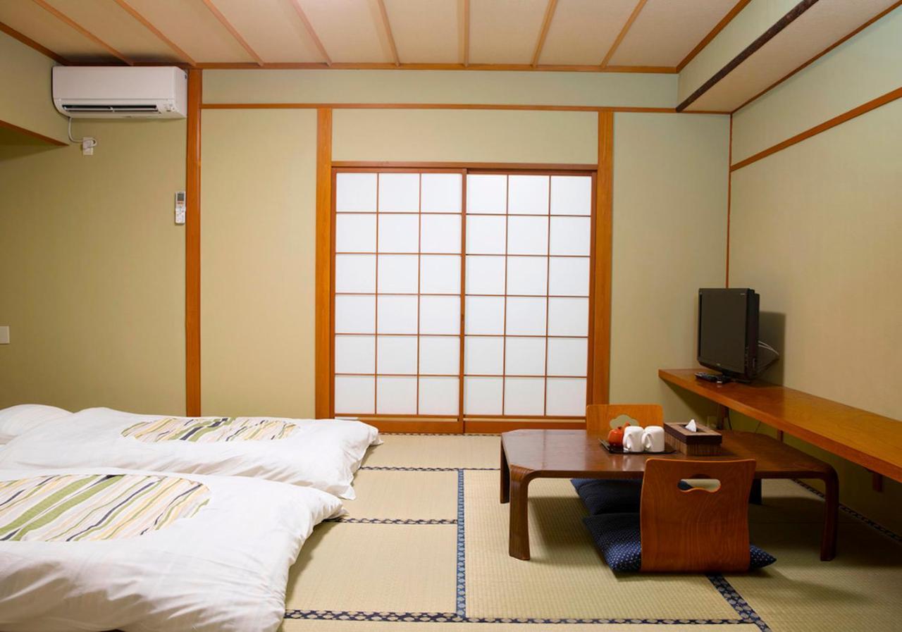 Fuji Hokin Kaikan Hotell Yamanakako Exteriör bild